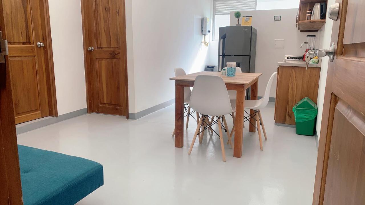 Apartment Aloja-t En Familiar Amoblado En *
